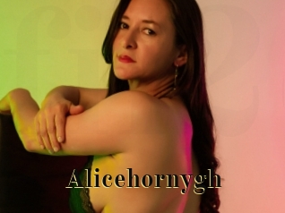 Alicehornygh