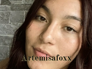 Artemisafoxx