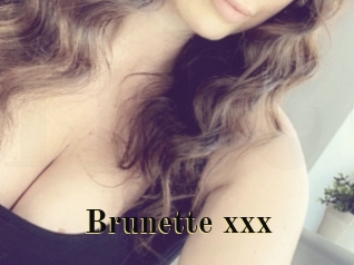 Brunette_xxx