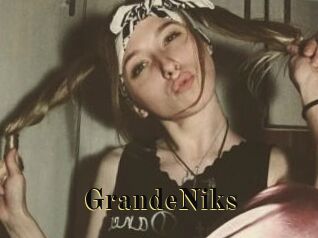 GrandeNiks