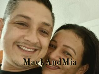 MackAndMia