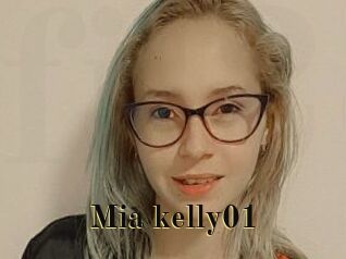 Mia_kelly01