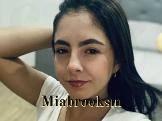 Miabrooksm