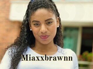 Miaxxbrawnn