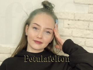 Petulafelton