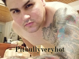 Pitbullyveryhot